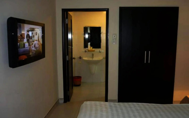 Centana Saigon Hotel