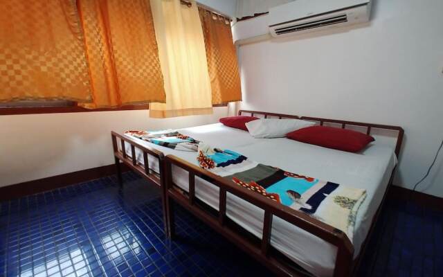Prasuri Guest House