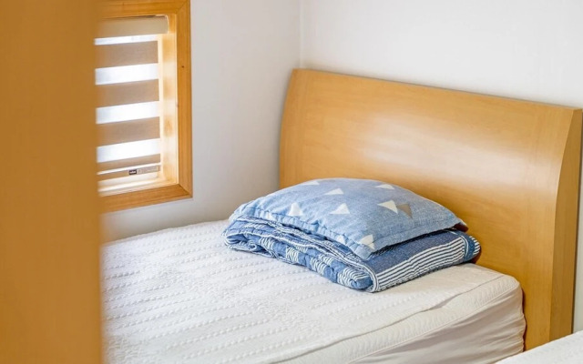 Gangneung Hayanwood Pension