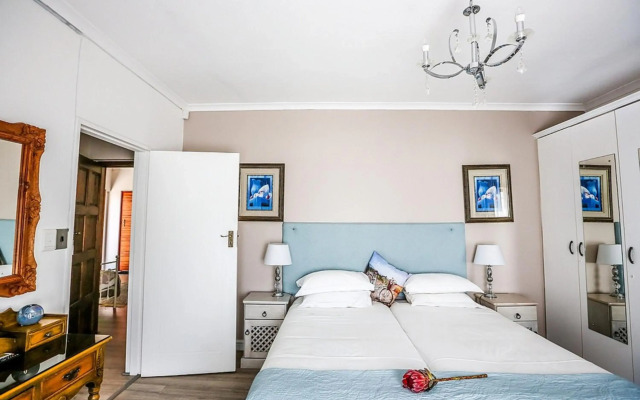 Misty Waves Boutique Hotel