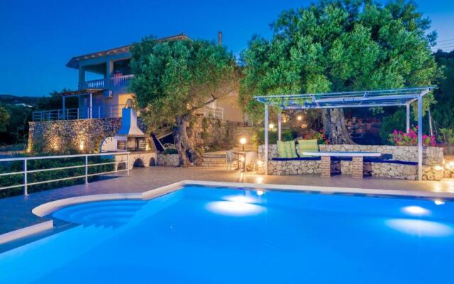 Armyra Villas