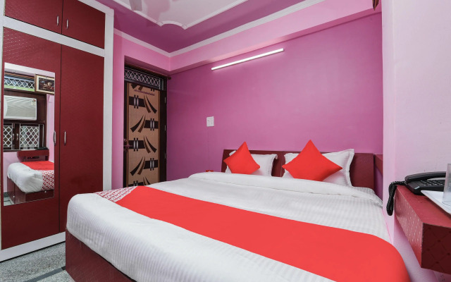 Aster Studio Stay by OYO Rooms