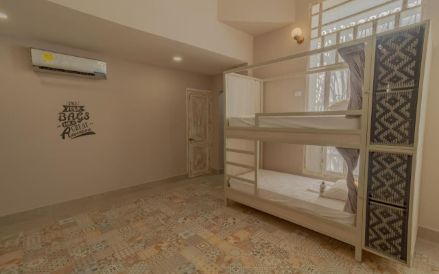 Casa Avelina Boutique Hostel