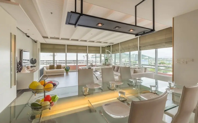 Hua Hin luxury Condo By The Ocean