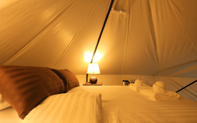 Chiangkhan River Green Hill