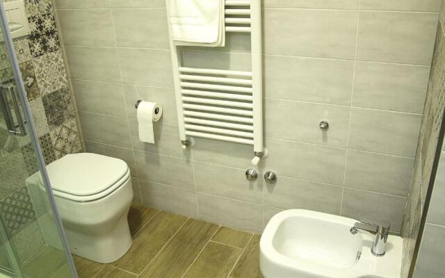 Duca70 "Suite Home"