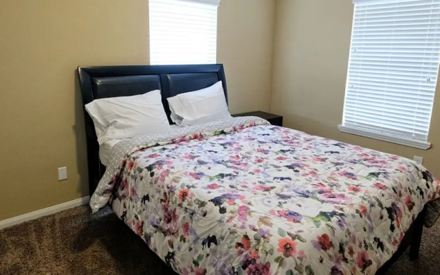 4Bdrm 2Bath 4Beds - Sugarland Richmond