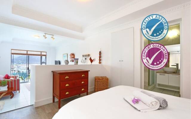 Studio Apartment Fish Hoek Bay