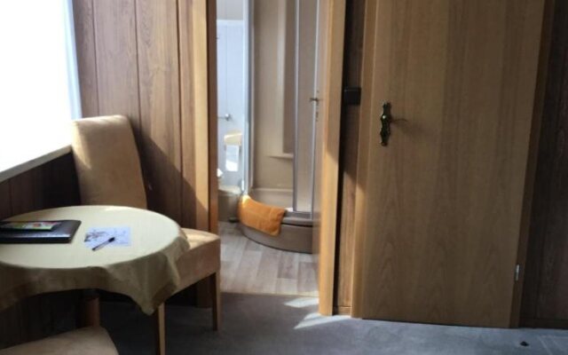 Hotel-Pension Am Kirschberg