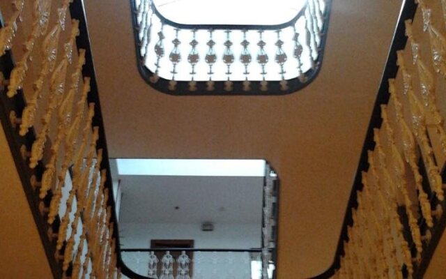 Hotel Luzon