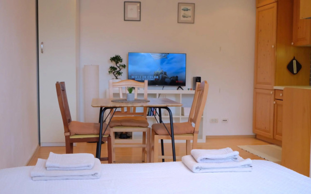 Apartment Bivalvia