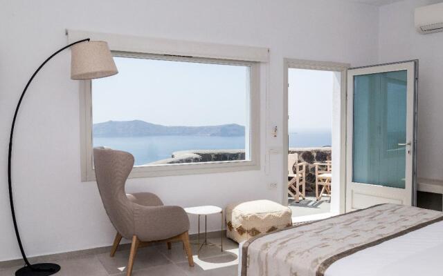 Adamant Suites