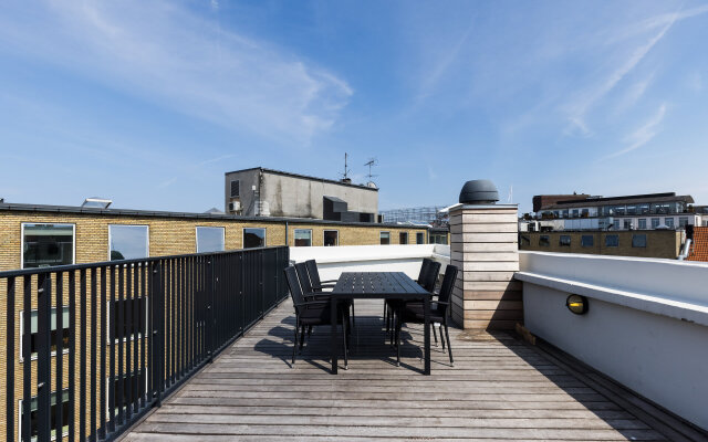 ★Luxury Penthouse · CPH · Private Rooftop Balcony★