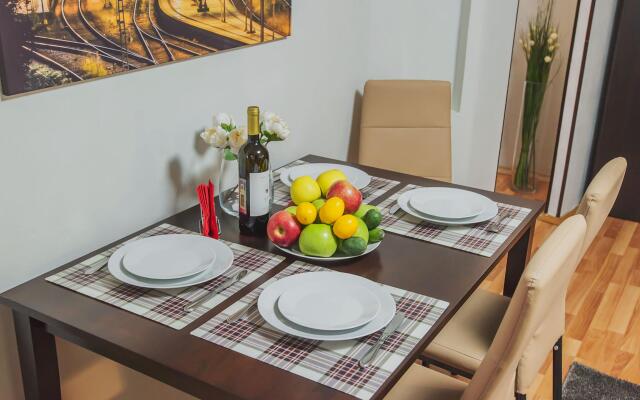 GMApartments (ДжиЭмАпартментс) на улице Николаева