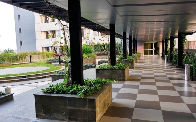 Spacious and Comfy 2BR Nifarro Park Apartment