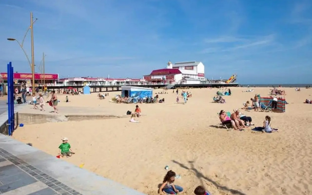 Seaside Chalet /caravan Retreat in Great Yarmouth