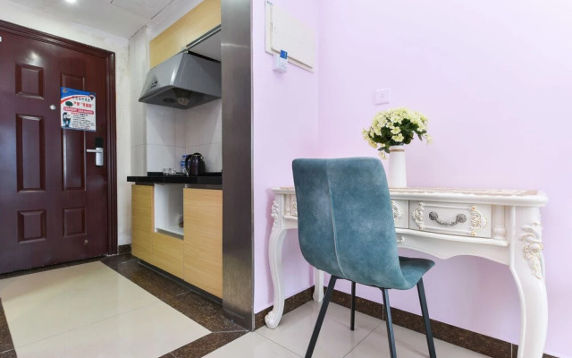 Guangzhou Yijia International Apartment