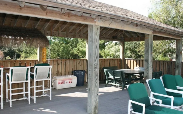 Maritime - 6 Br home by RedAwning