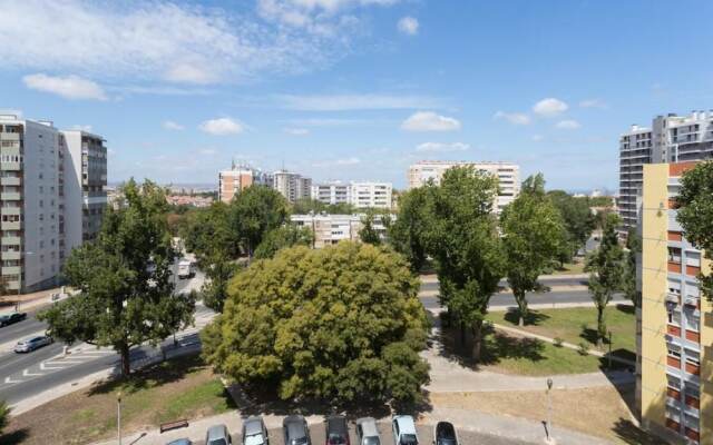 Lisbon Airport Charming Rooms