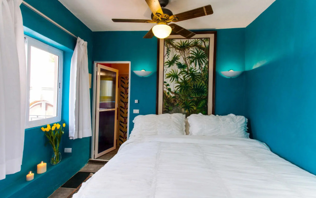 Garlands del Rio Riverside Boutique Hotel