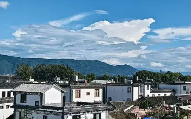 Dali Jiu Ri Ju · Rural Intelligent Luxurious Accommodation (Xizhou Branch)