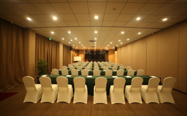 Jinjiang Metropolo Shanghai Hongqiao Hub NECC Hotel