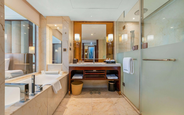 Howard Johnson By Wyndham Kangda Plaza Qingdao