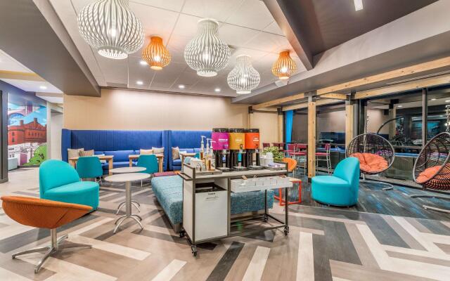 Tru by Hilton Madison West, WI