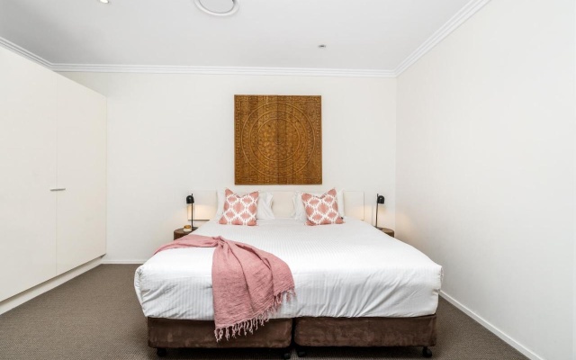 Отель The Sebel Byron Bay