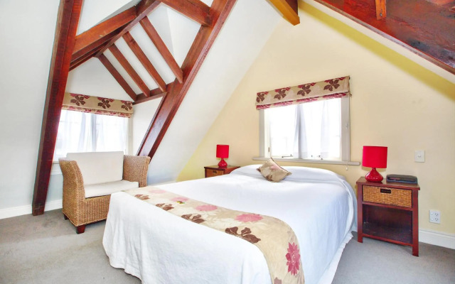 Warkworth Lodge