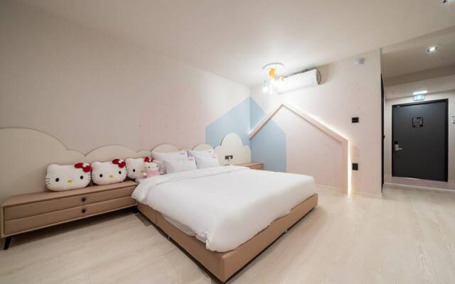 Jangyu Almond Kids Hotel