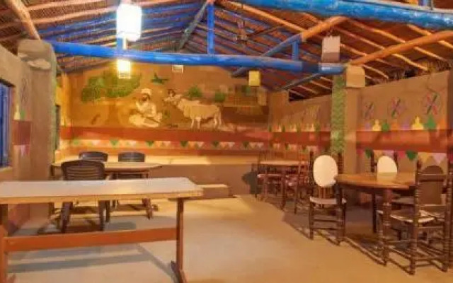 Rann Knadhi Resort