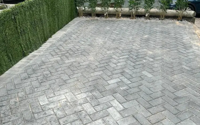 3M Luxury Living