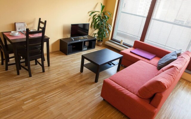 River Apartment with parking