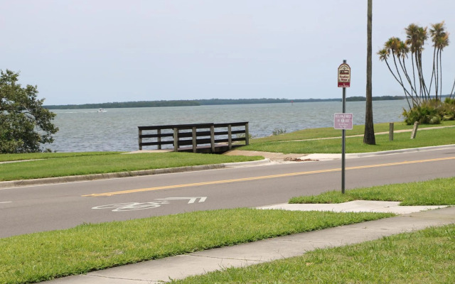 Comfort Suites Clearwater - Dunedin