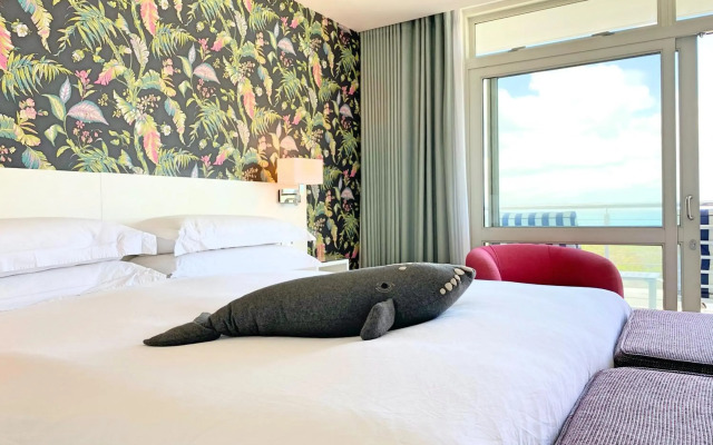 One Marine Drive Boutique Hotel