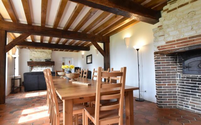 Tasteful Holiday Home in Sormery With Swimming Pool