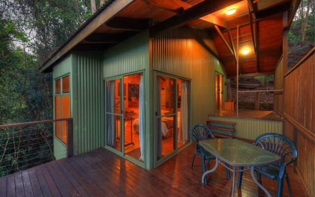 Treetops Seaview Montville
