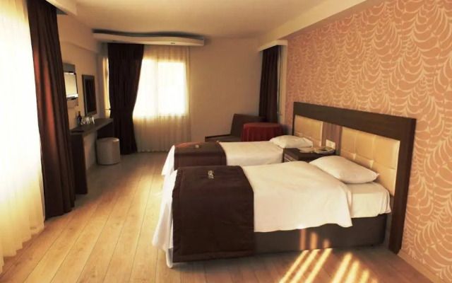 Vesta Liman Hotel