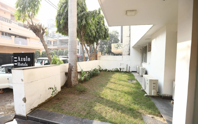 Hotel Azulo Inn Bhikaji Cama Place Delhi - Couple Friendly Local IDs Accepted