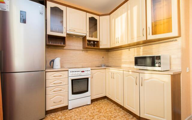 Апартаменты на улице Родионова 165к12