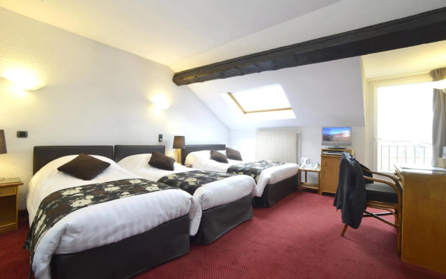 hotelImage