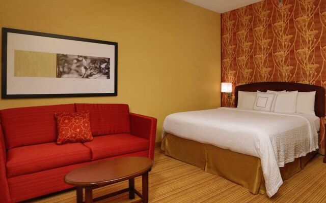 Courtyard Springfield Airport