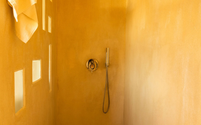 Meli Suites