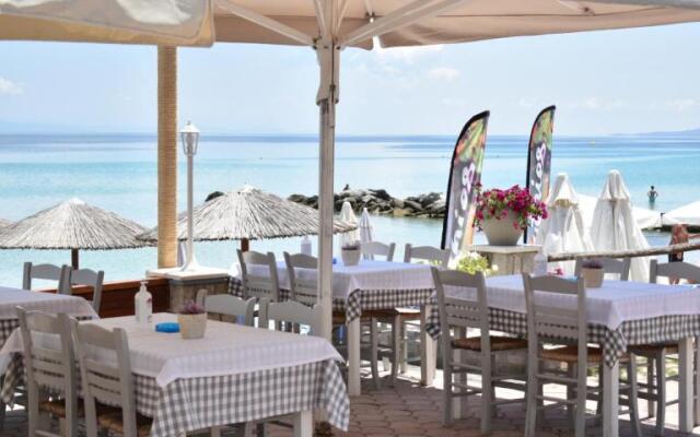 Afrodite Seaside Rooms