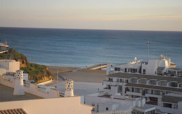 Albufeira Sea View by Rentals in Algarve (51)