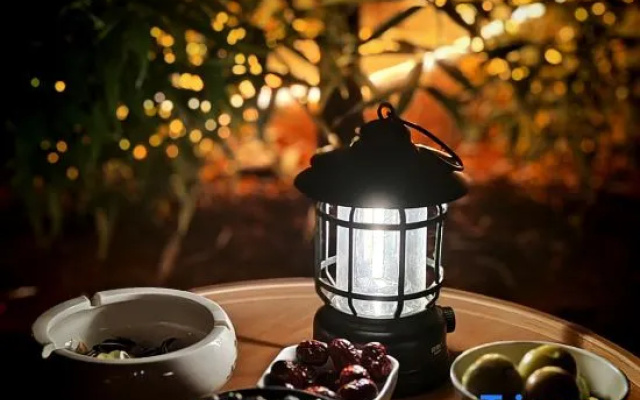 Jianshui Yanqitang Private Courtyard Inn (Jianshui Ancient City Small Train Store)