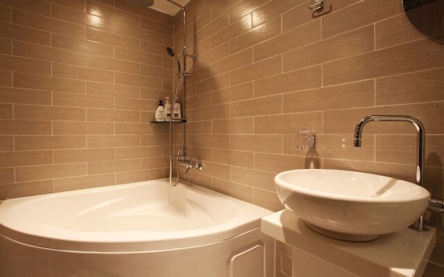 Hansung University May