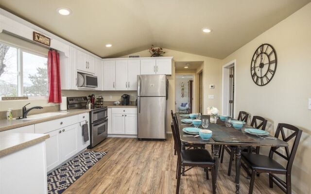 Fabulous, Fun, Fortress