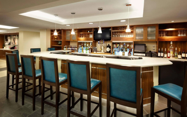 DoubleTree by Hilton Hotel Galveston Beach